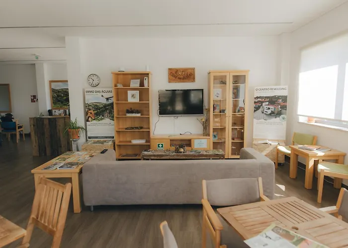 Centro Rewilding Hytte *
